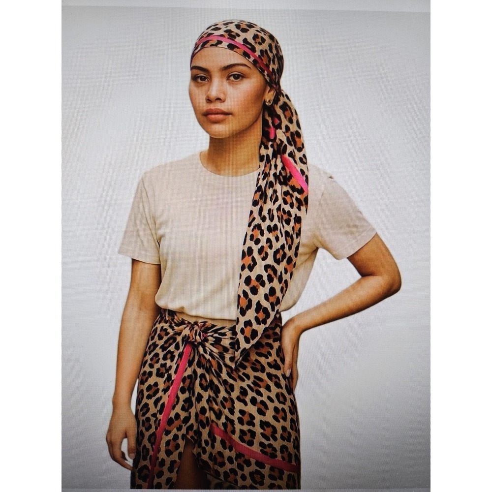 NWT Macchia di Ruggine 39x76 Blanket Scarf Leopard Print Fuschia Side Stripes